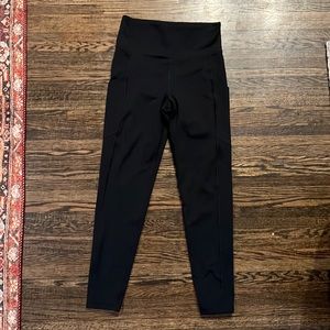 Side pocket leggings